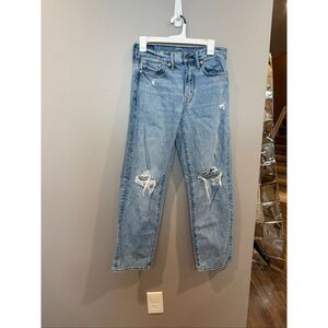 Men’s American Eagle distressed loose jeans 28X 30